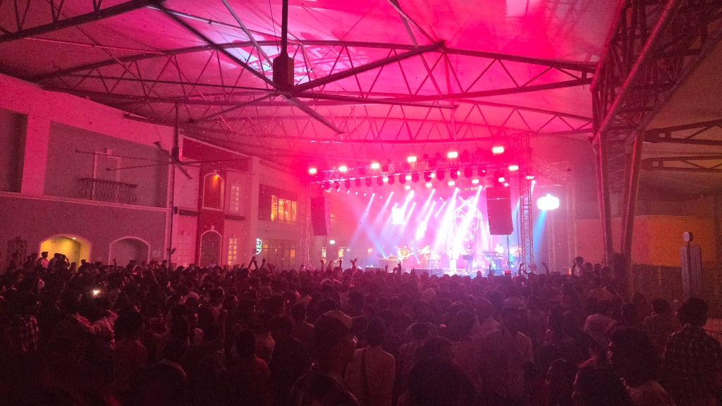 ICT Mumbai Live Concert at MANZAR